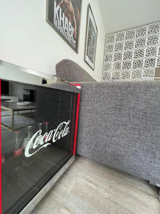 Luxurioeses Apartment Fuer 4 Personen, Neubau, Parkplatz Free 波鸿 外观 照片